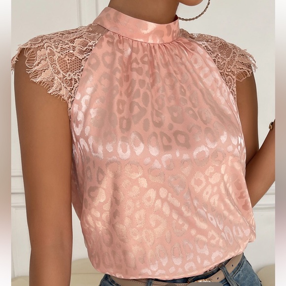 Classic Elegant Eyelash Lace Sleeve Top Blouse Shirt - Picture 2 of 6